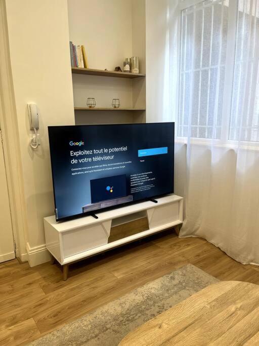 Centre Apartment *